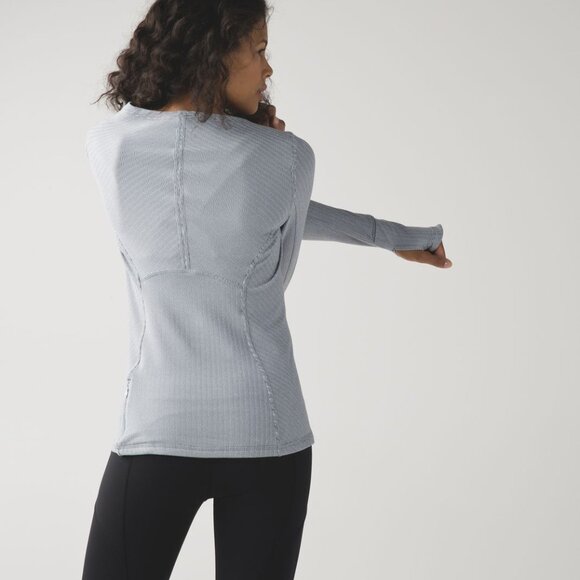 Lululemon Kanto Catch Me Long Sleeve - Picture 2 of 11